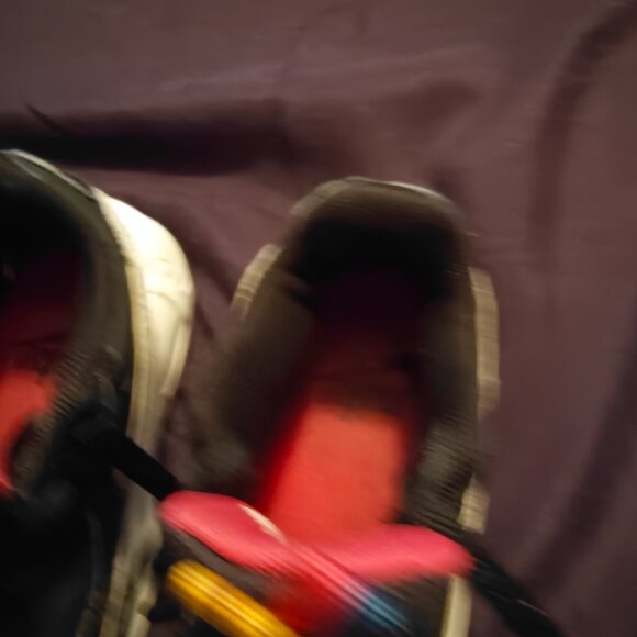 Boys Black, Rose Gold, and White Nike Air Max size 6C - Picture 2 of 5